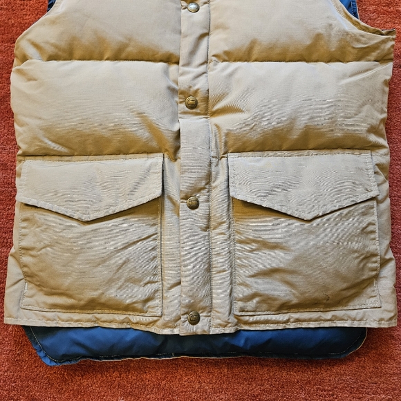 Vintage Woolrich Mens Size Small Puffer Vest Goose Down Insulated USA Made Tan - Picture 7 of 14